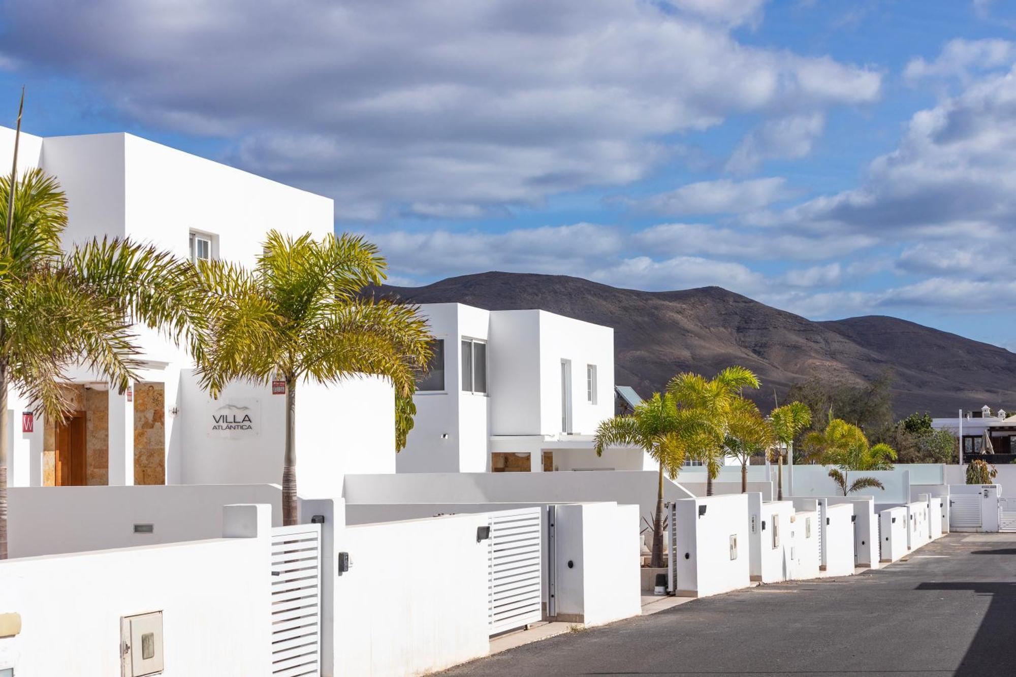Villa Atlantica - Heated Pool In Playa Blanca Exterior foto